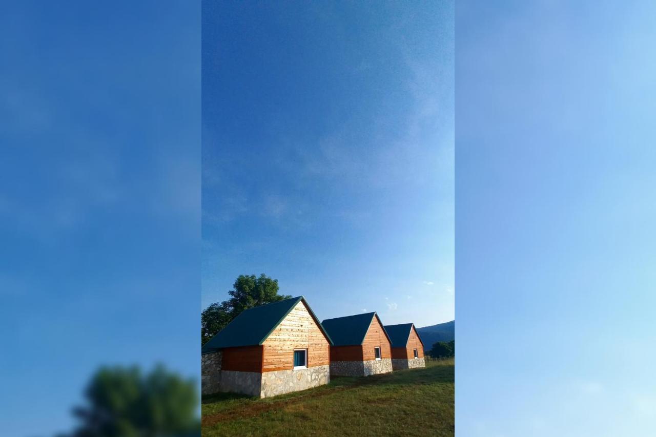 Rural Resort Tron Pluzine Luaran gambar