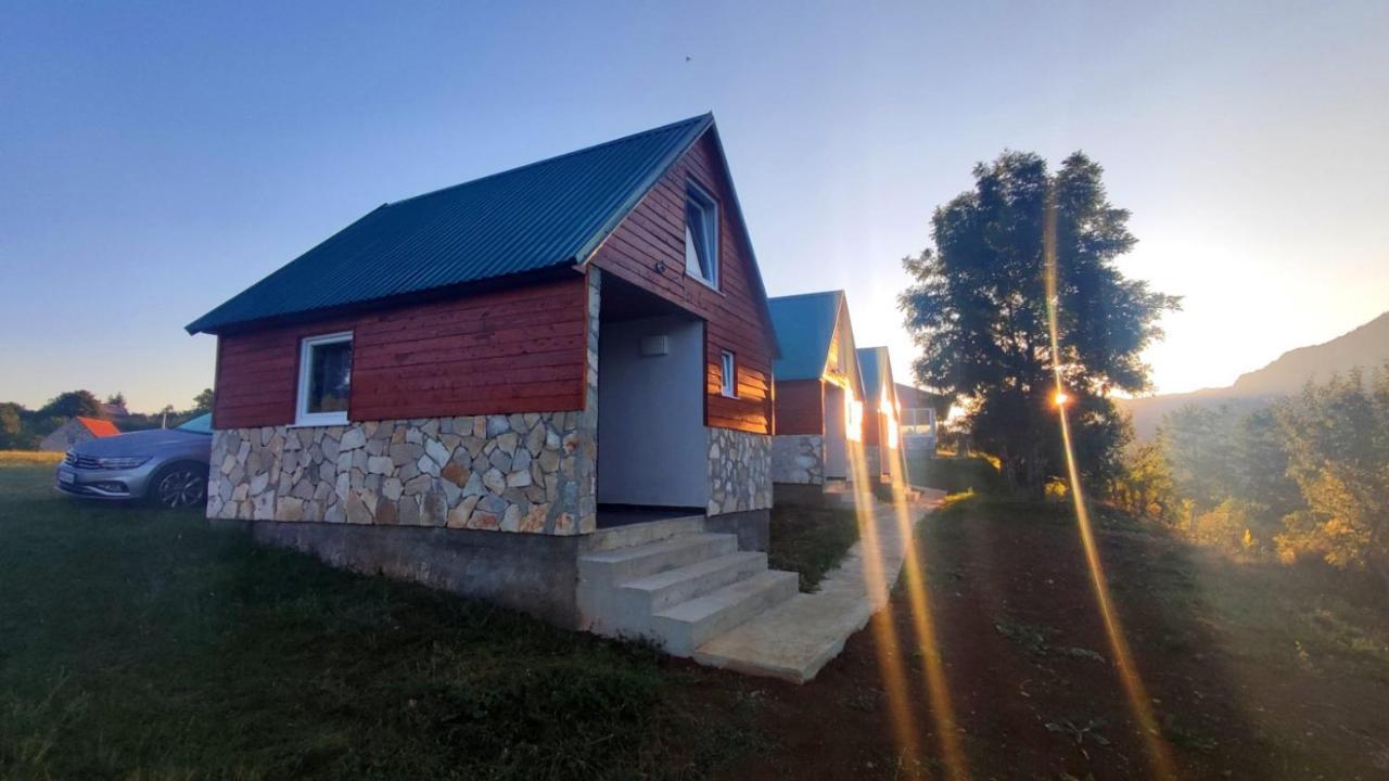 Rural Resort Tron Pluzine Luaran gambar