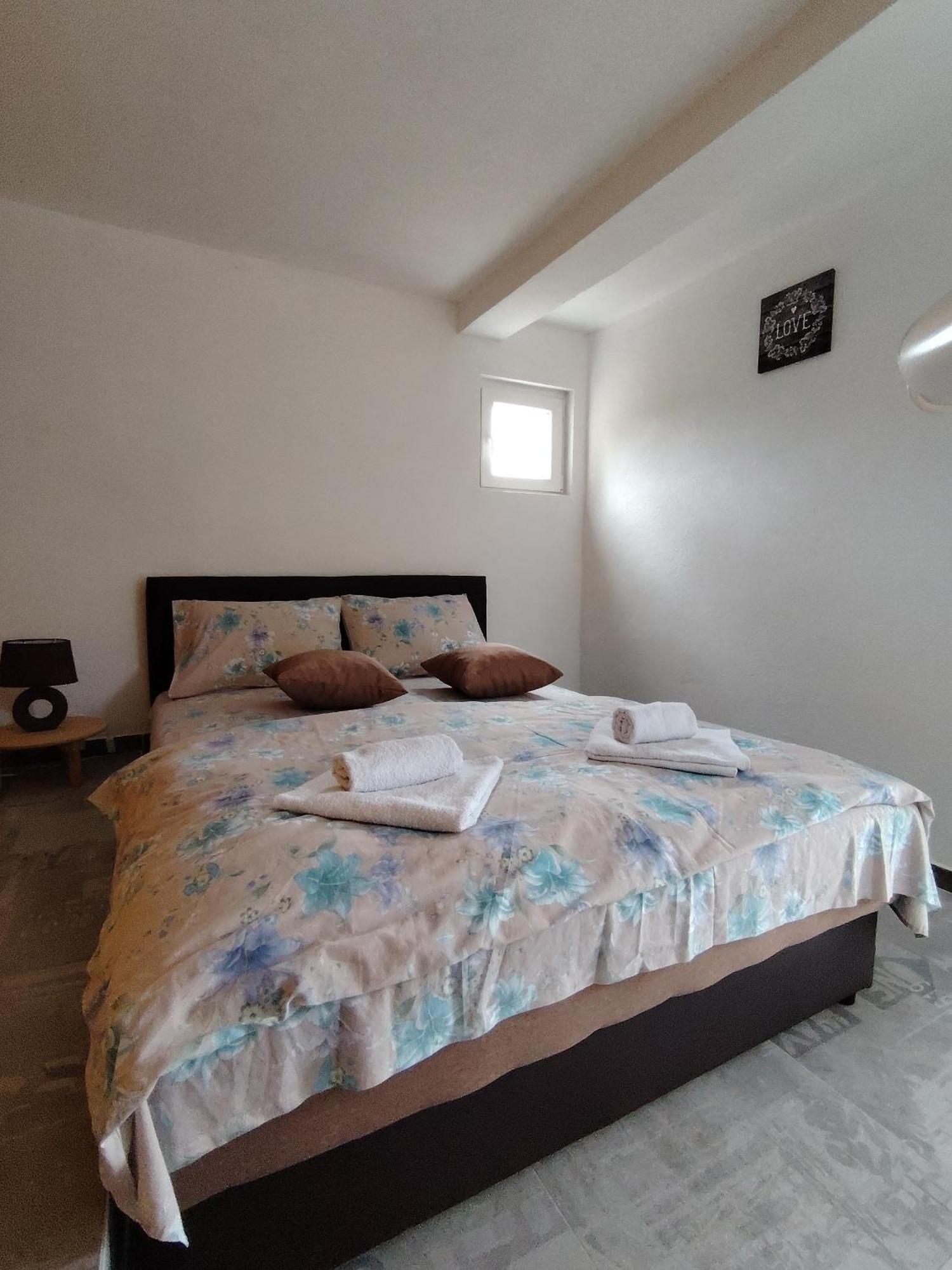 Rural Resort Tron Pluzine Luaran gambar